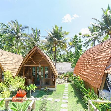 Nyuh Gading Bungalow Nusa Penida Sakti Exterior photo