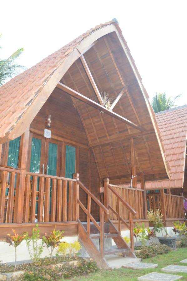 Nyuh Gading Bungalow Nusa Penida Sakti Exterior photo