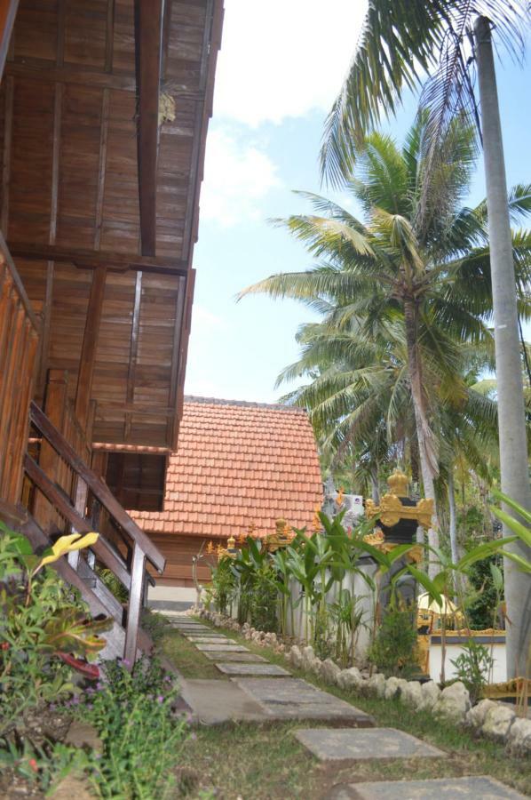Nyuh Gading Bungalow Nusa Penida Sakti Exterior photo