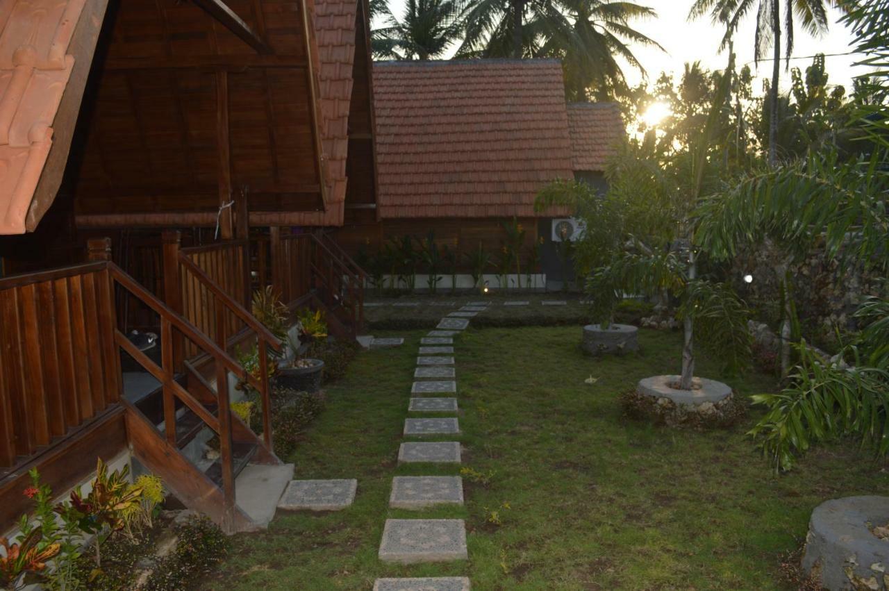 Nyuh Gading Bungalow Nusa Penida Sakti Exterior photo